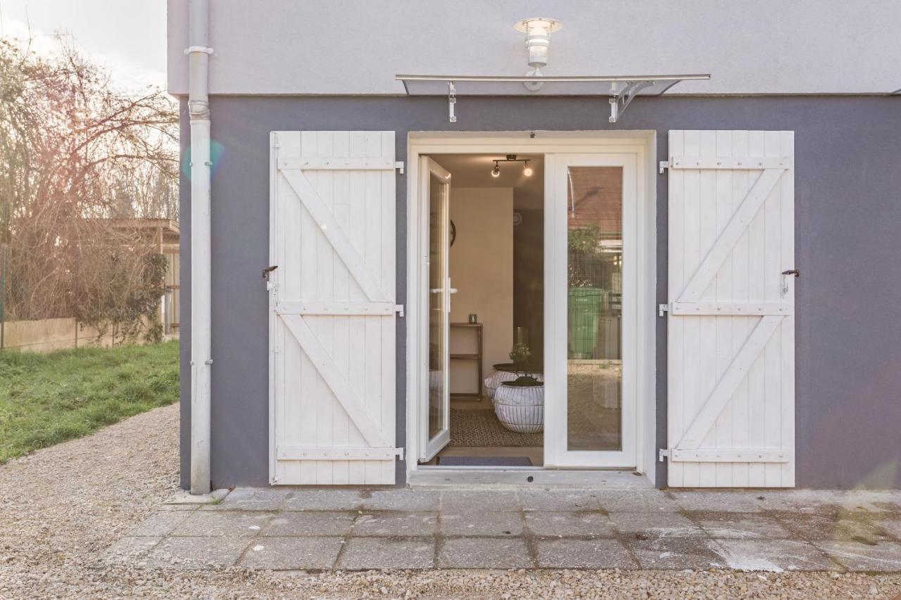 Le Studio Providence - Parking Prive - Terrasse Троа Екстериор снимка